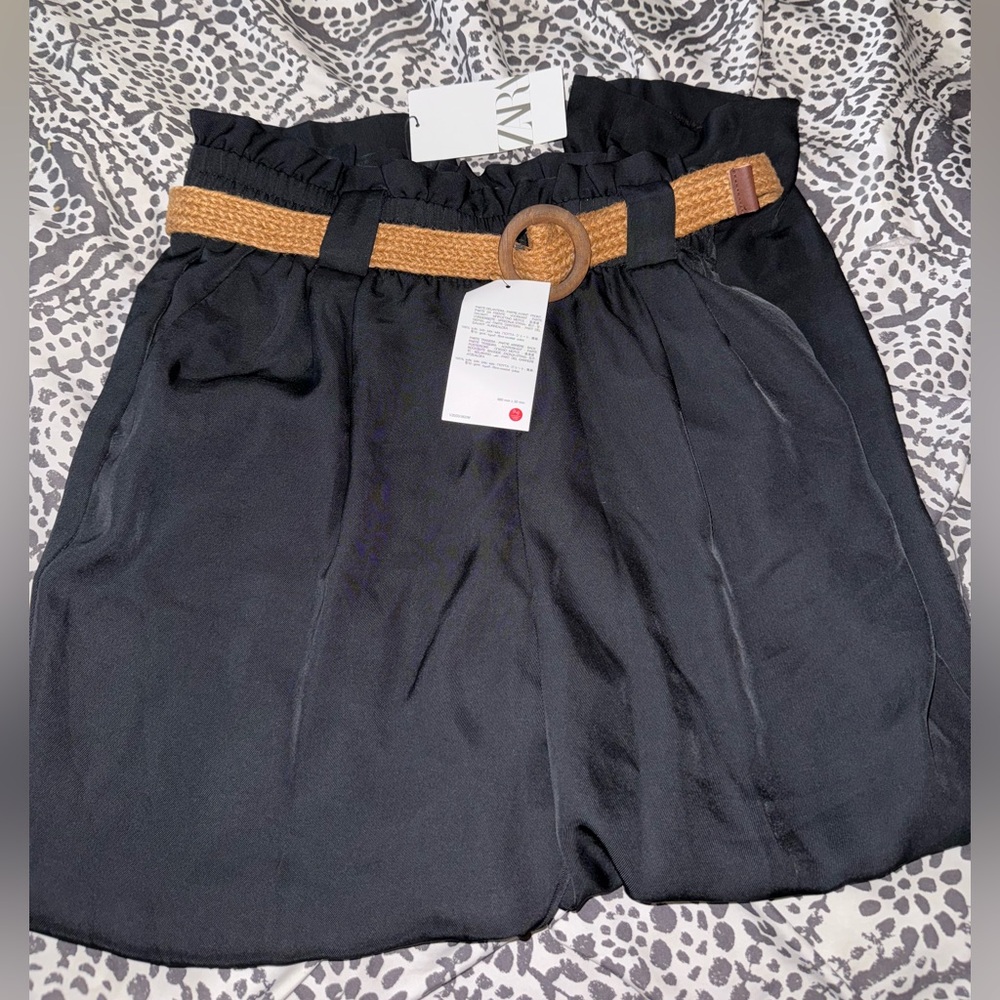 Zara Black pants with brown belt